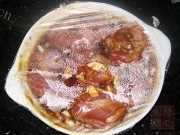美味的蒜香烤猪面肉做法图解1)