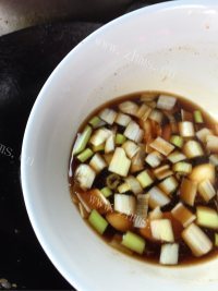 家常菜地三鲜做法图解7)