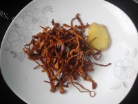 鲜美的虫草花山药羊肉汤做法图解4)
