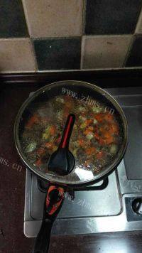 自己做的羊肉手抓饭做法图解8)