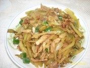 家常菜肉丝炒榨菜