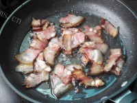 家常菜豆干炒腊肉做法图解5)