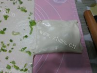 葱油饼做法图解6)