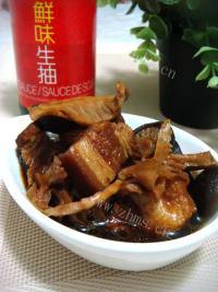 美味的笋干烧肉做法图解6)
