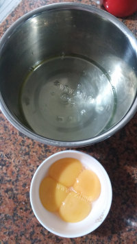自制红丝绒蛋糕卷做法图解2)