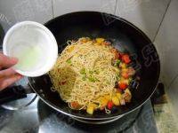营养美味的土豆焖面做法图解13)