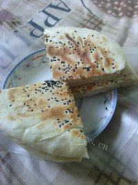 自己做的椒盐饼