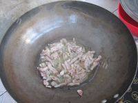 榨菜炒肉丝（家常菜）做法图解3)