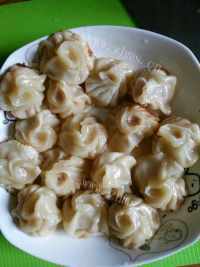 美味的生煎小笼包