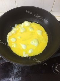 西红柿鸡蛋面做法图解4)
