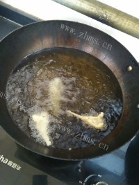 好吃的炸黄花鱼做法图解3)