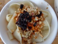 美味的油泼面做法图解5)