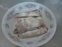 铁锅炖鱼贴饼子做法图解4)