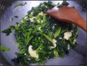 菠菜炒蛋