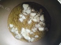 热腾腾的油焖大虾做法图解4)