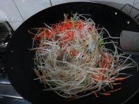 迷人的素炒三丝做法图解5)