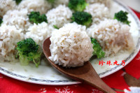 美味的珍珠丸子做法图解13)