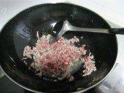 芹菜炒牛柳做法图解3)