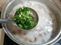 香菇瘦肉汤做法图解8)
