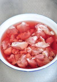 美味的羊肉焖饭做法图解1)