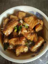家常菜红烧青鱼