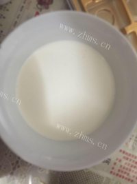 香脆的可可黑巧曲奇做法图解3)