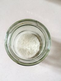 爽口的糖渍柠檬做法图解4)