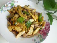 家常菜肉炒茭白