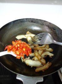 绿色食物之绿色食物之青椒回锅肉做法图解5)