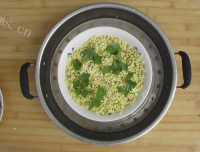 多吃美食清凉绿豆糕做法图解4)