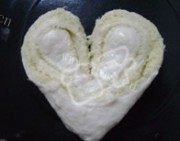 柔软度椰蓉蝴蝶面包做法图解10)