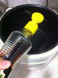 开胃的茶香鹌鹑蛋做法图解3)