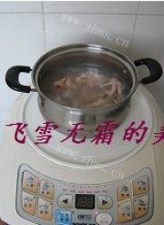 葱姜烧仔鸡做法图解4)