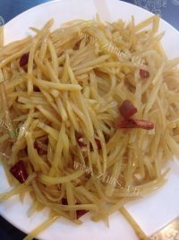 诱人的酸辣土豆丝做法图解6)
