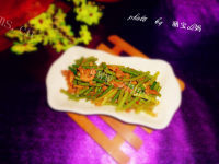 玉盘珍馐的肉丝炒蒜苔