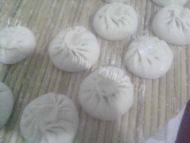 自己做的猪肉西葫芦包子做法图解17)