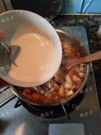 好吃不腻的肉桂苹果派做法图解12)