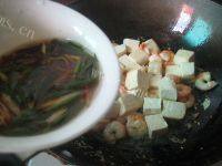 最爱的虾仁豆腐做法图解12)