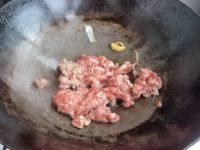 家常菜肉末烧豆腐做法图解6)