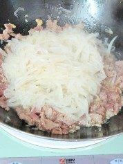 家常炒牛肉做法图解9)
