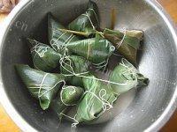 好吃的红豆粽子做法图解8)