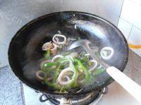 家常菜青椒鱿鱼圈做法图解10)