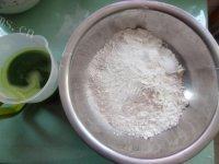 自己做的韭菜虾仁饺子做法图解1)