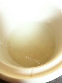 美味的胡萝卜猪肝粥做法图解2)