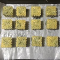 美味的豆沙果仁月饼做法图解16)