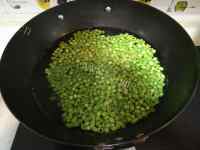 美味的橄榄菜肉末炒豇豆的做法图解二