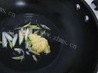 简单的黑木耳炒大白菜梗做法图解11)