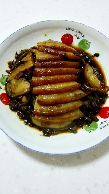 珍馐美味的梅菜扣肉