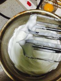 美味的「手工美食」拉花蛋糕做法图解7)