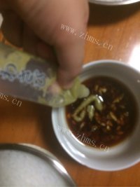 DIY芥末木耳做法图解4)